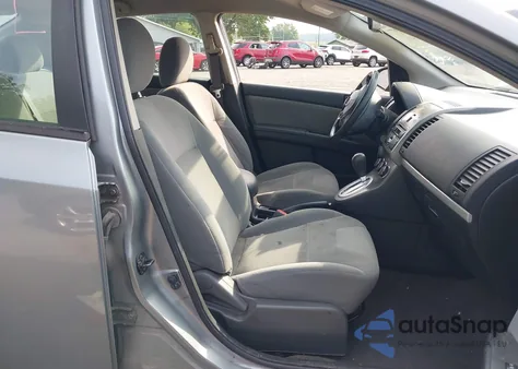 2010 Nissan Sentra 2.0 z USA, uszkodzony, nr VIN 3N1AB6AP6AL615480